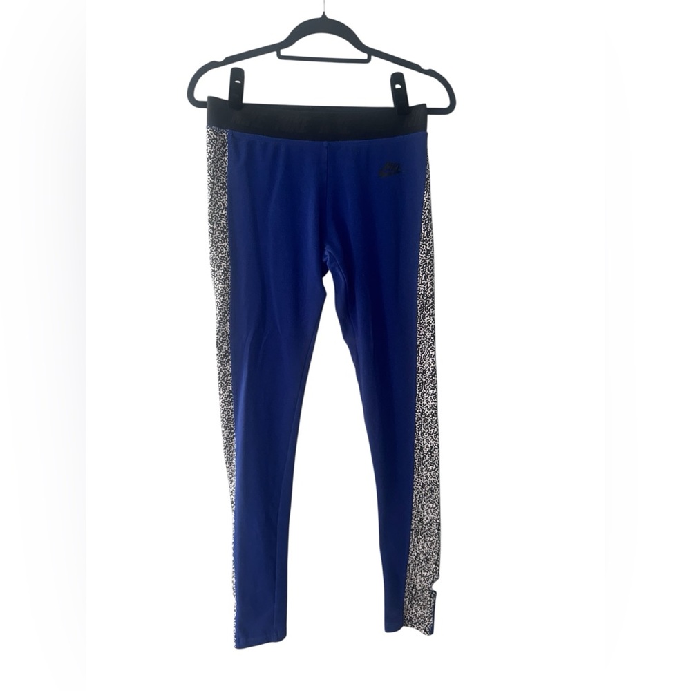 Nike Women’s Leggings in Purple-Blue with Black and White Pattern